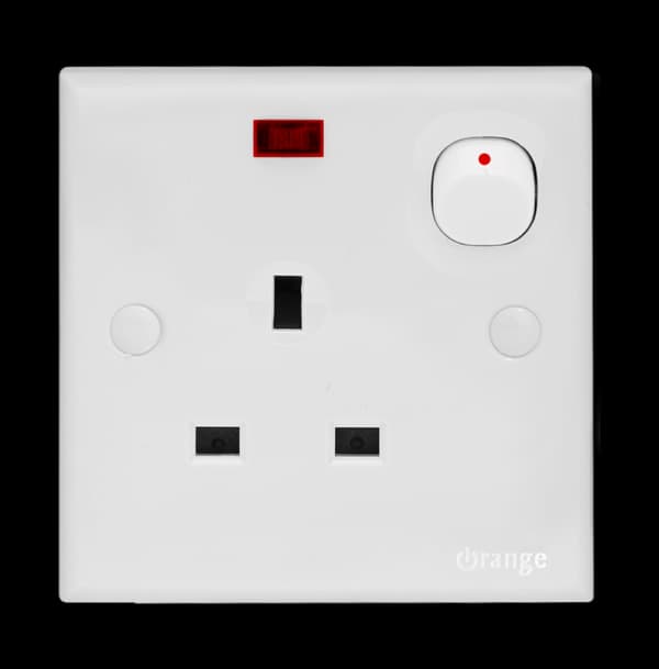 13A Socket Outlet with Neon